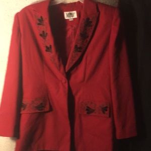Women’s pants suit